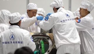 HORIBA | “嫦娥五号”月球样品入驻实验室，HORIBA拉曼助力月壤研究