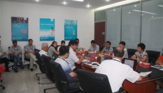 重庆科技学院访问雪迪龙公司 交流探讨在线分析技术学科发展