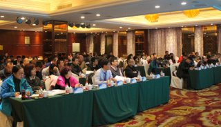 雪迪龙顺利承办“新疆重点行业VOCs监测与治理技术研讨会”