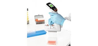 Thermo Scientific™ E1-ClipTip™ Bluetooth™ 可调间距 Equalizer 电动多道移液器