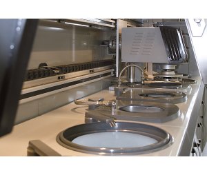 全自动研磨/抛光系统 Qpol 300 BOT