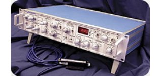 Axon 200B 单探头超低噪声<em>膜片钳</em>放大器
